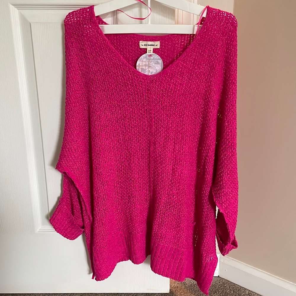 Dolman Staple-pink. NWT. Smoke free home.